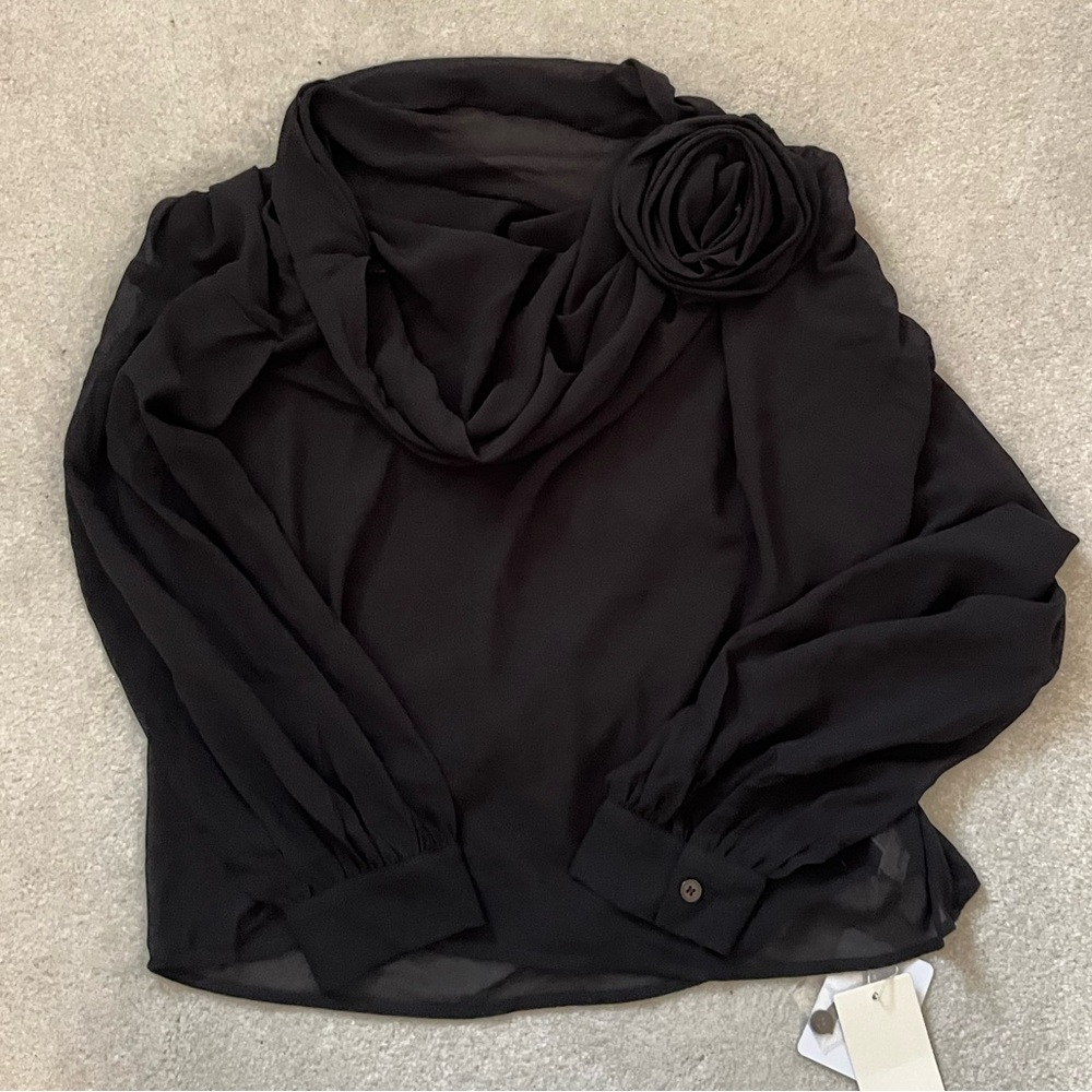 Gorgeous black off the shoulder top